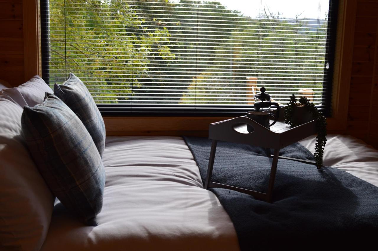 River Huts, Highland River Retreat With Hot Tub Inverness Esterno foto