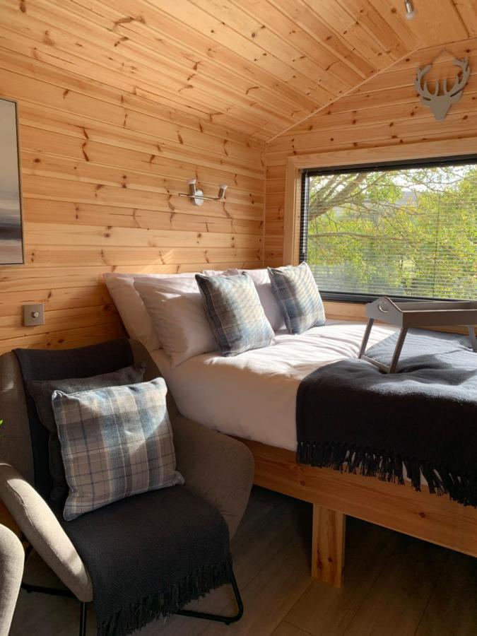 River Huts, Highland River Retreat With Hot Tub Inverness Esterno foto