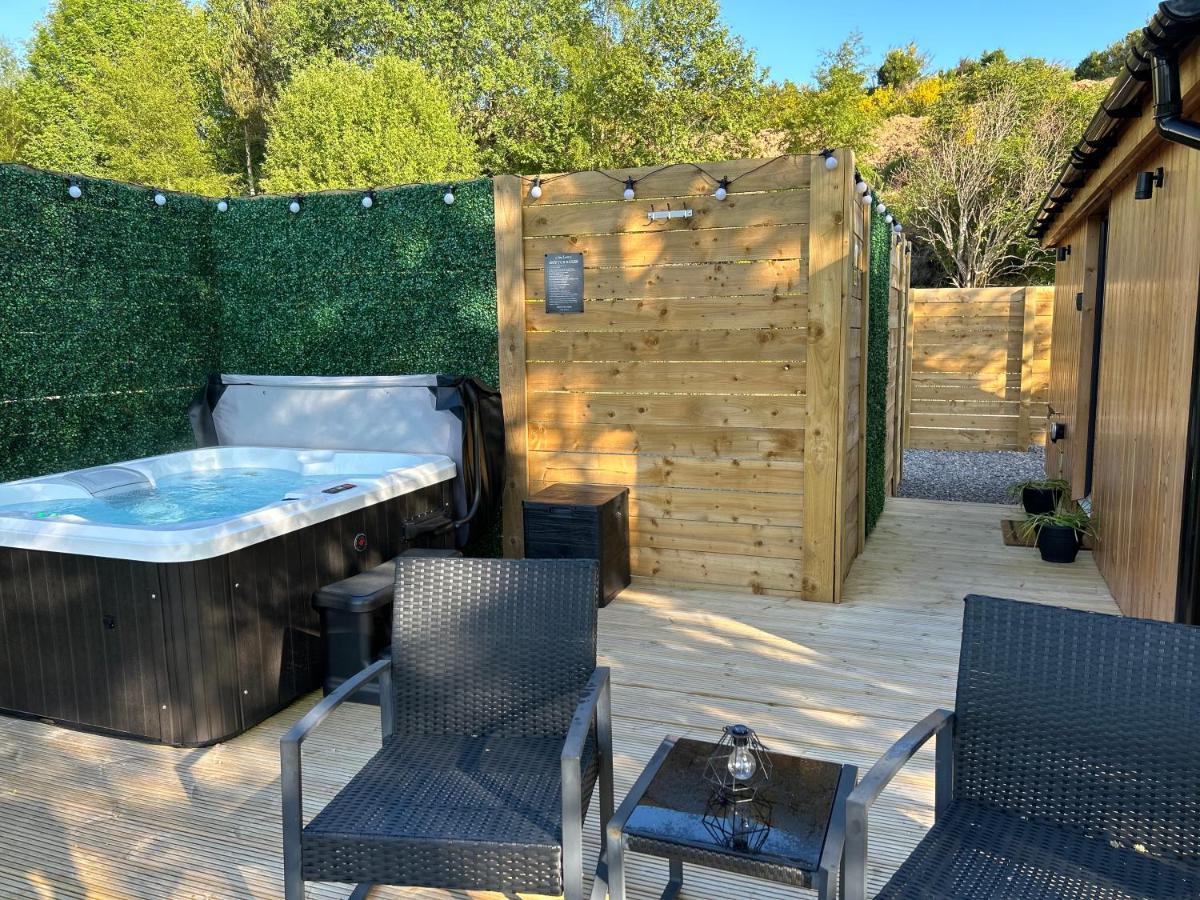 River Huts, Highland River Retreat With Hot Tub Inverness Esterno foto